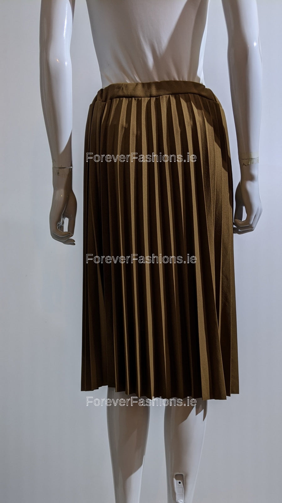 Mocha Pleated Knee Length Skirt