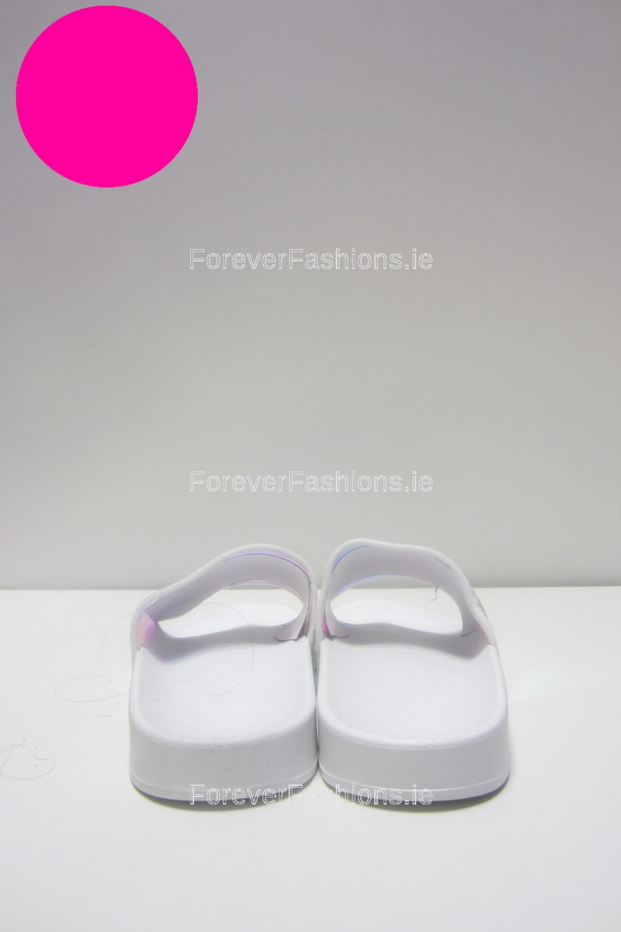 White Reflective Slider